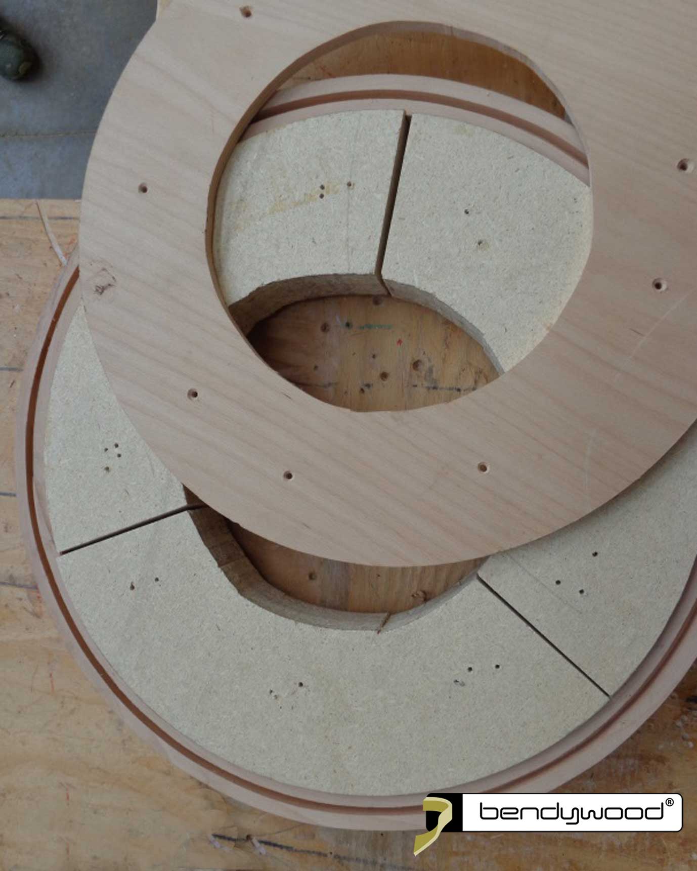 Dima per anello 50 cm in legno massello Bendywood® per lampadario